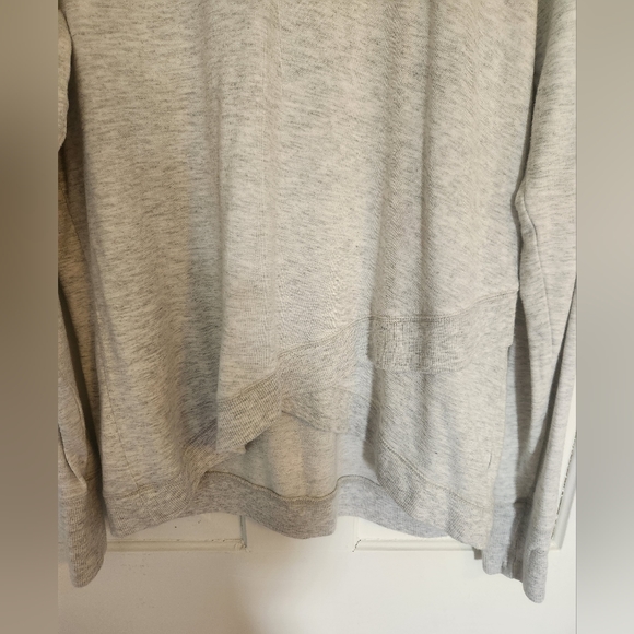 Athleta Criss Cross Hem Lightweight Modal Sweatshirt Light Gray Size Large - Picture 2 of 5